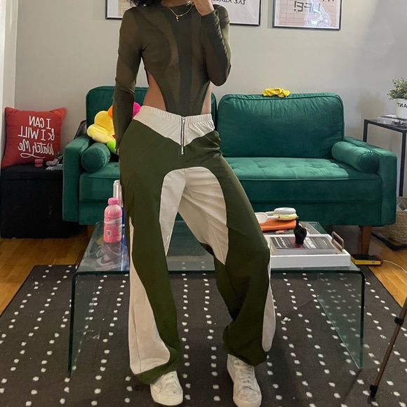 Two tone pants - Picture 1 of 3